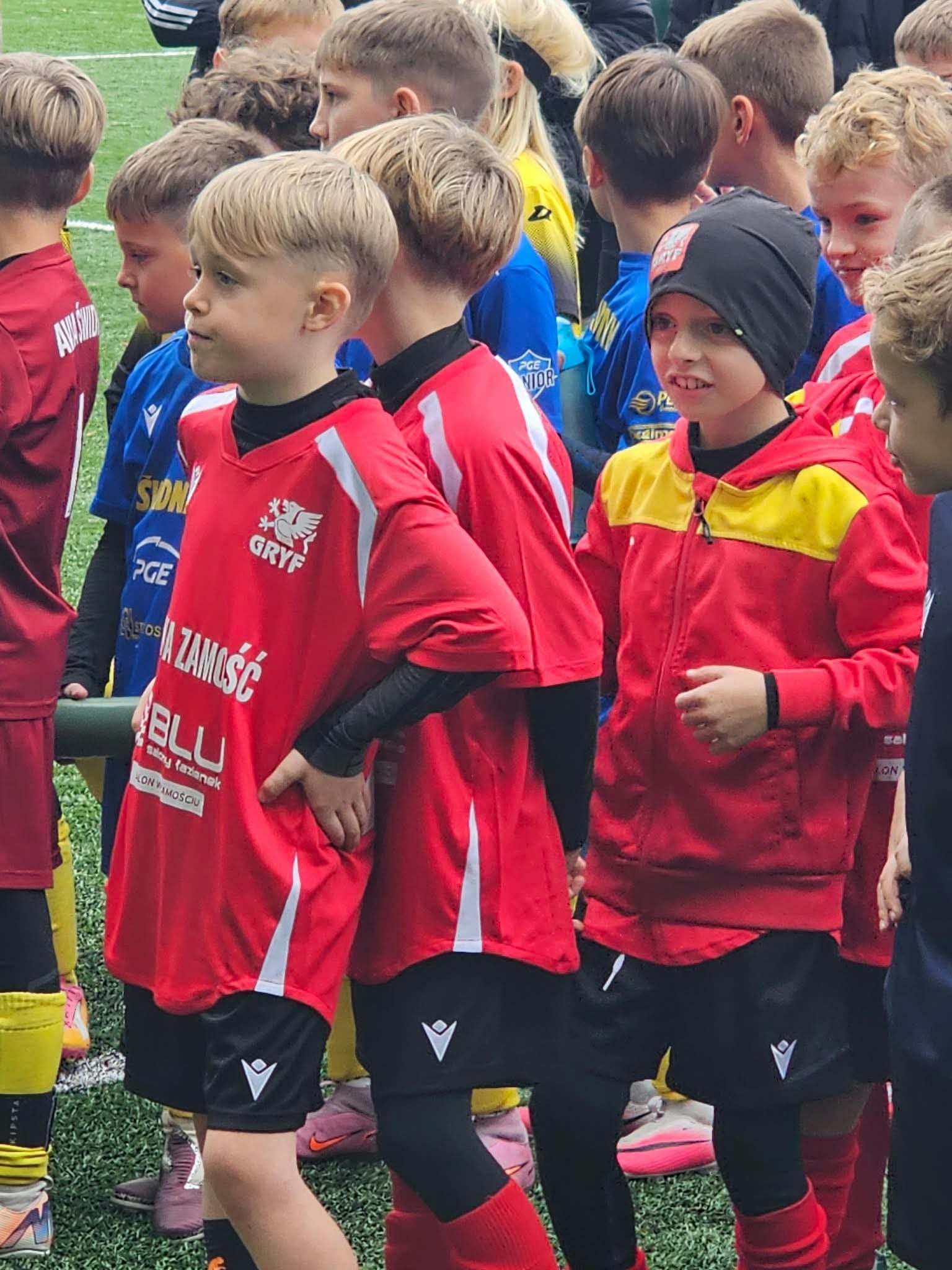 Żaki Starsze w czołówce Lis Football Cup w Poniatowej! [GALERIA]